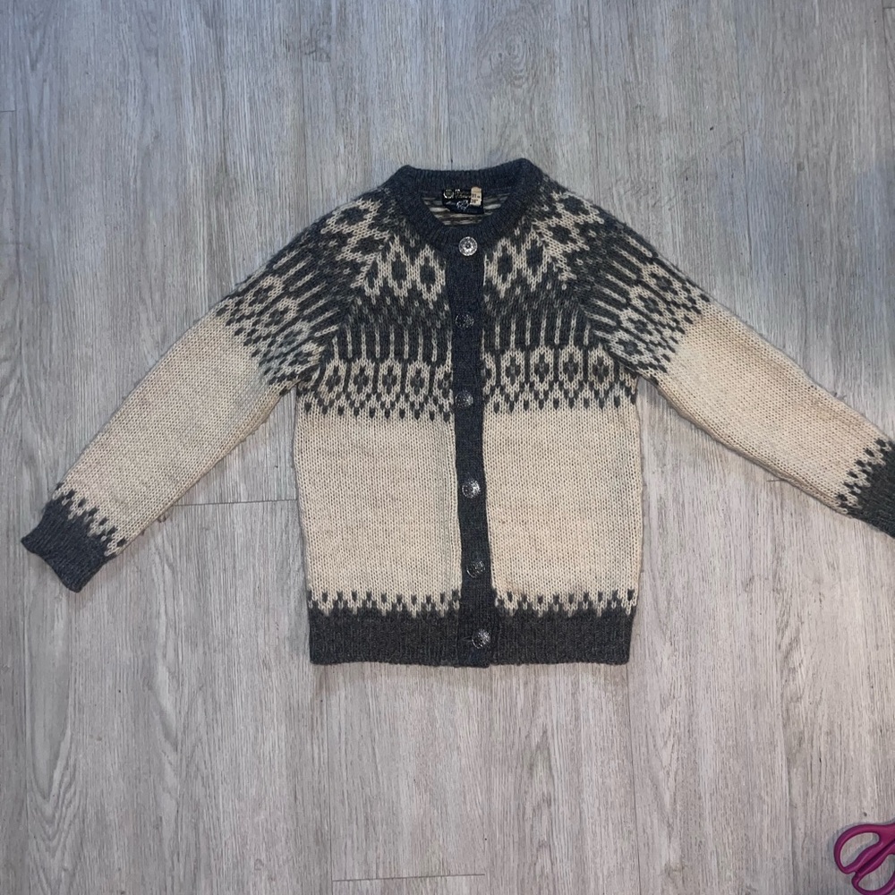 Vintage Nordic Pure Wool cardigan, handmade in Scotland Small